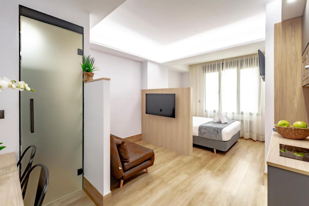 Dobohomes - Montesa 20 Apartamentos มาดริด ภายนอก รูปภาพ