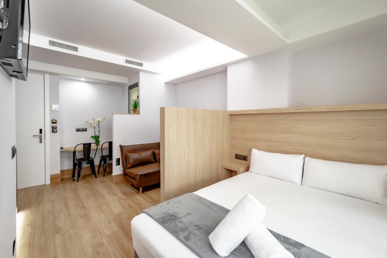 Dobohomes - Montesa 20 Apartamentos มาดริด ห้อง รูปภาพ